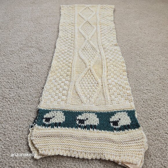 Wool Aran Scarf Lamb Sheep Design - Picture 5 of 8